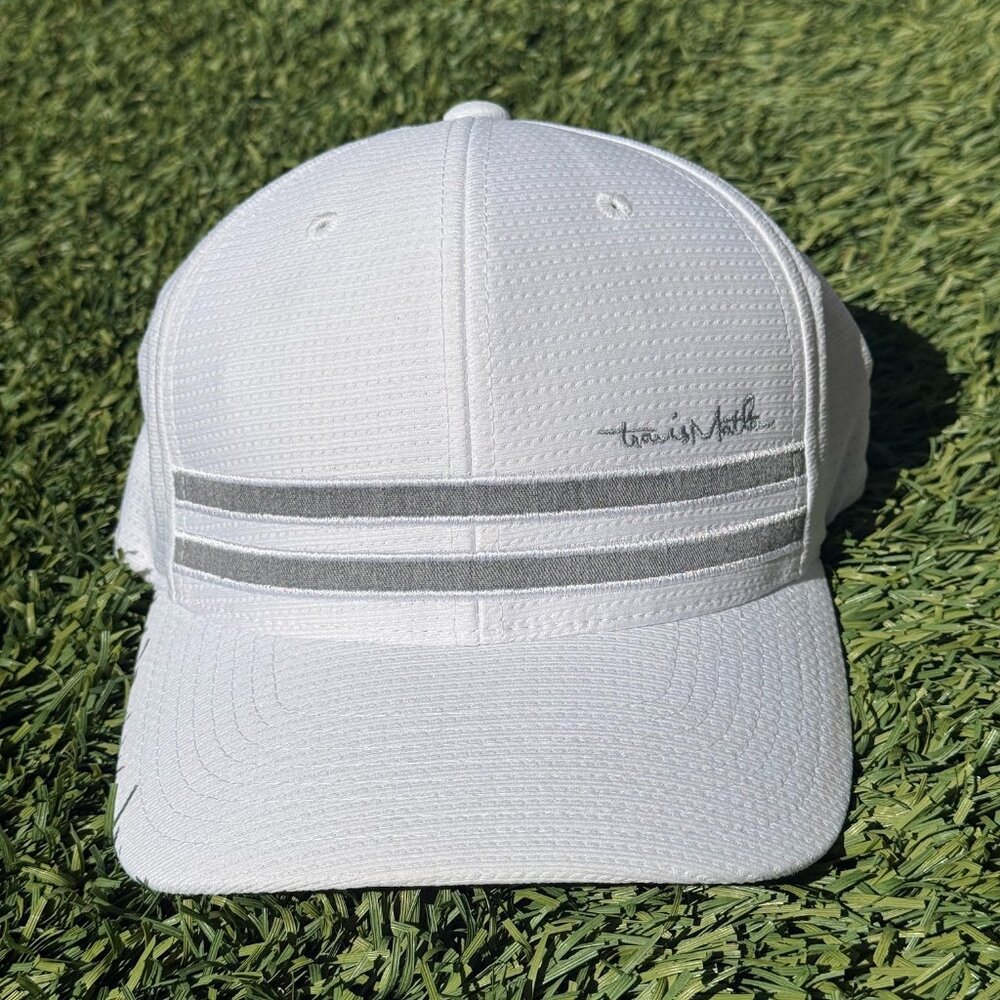 Travis Mathew Hout Fitted Flexfit Hat | Small-Medium S/M